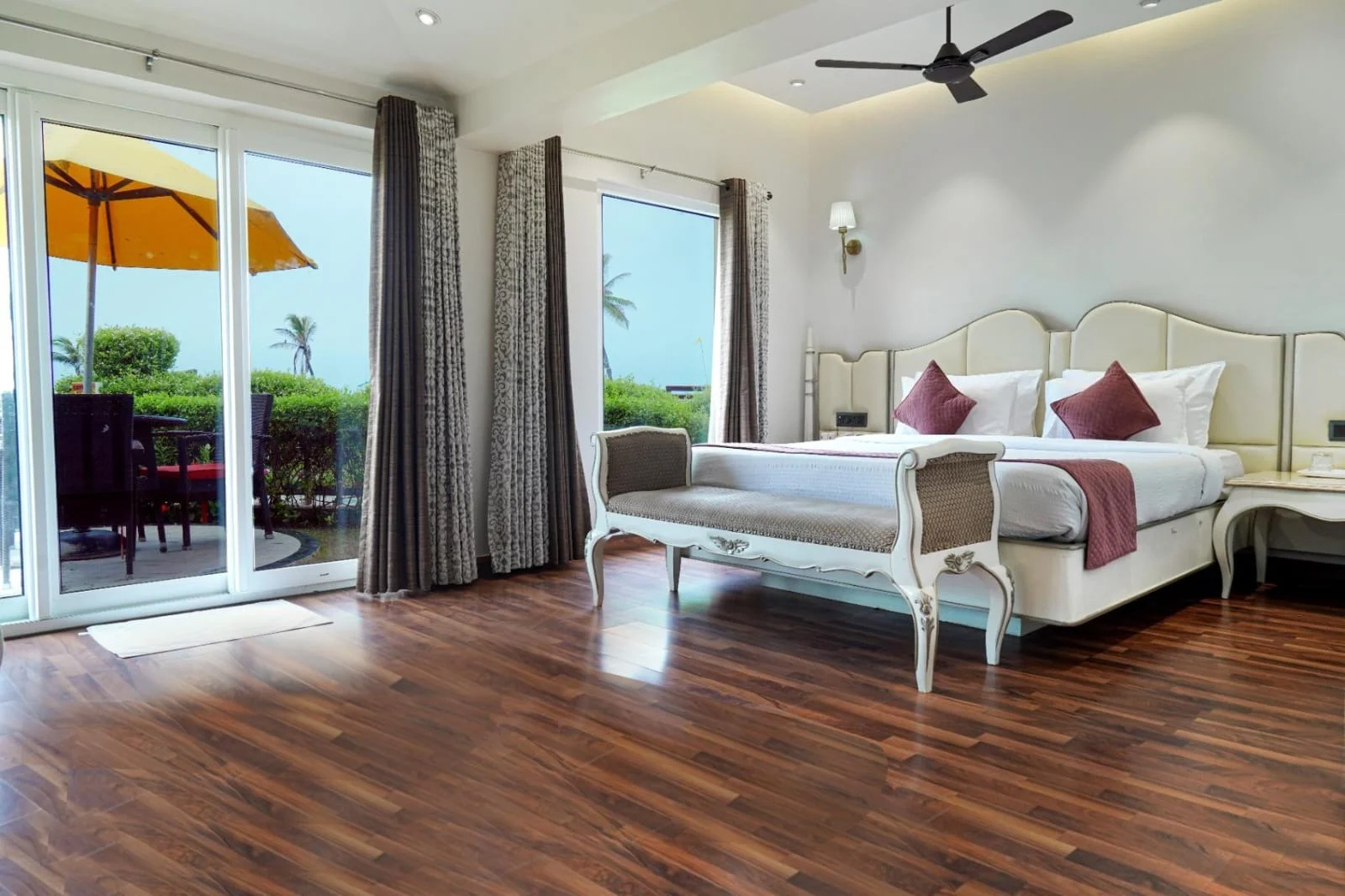 Hotel Holiday Resort Puri